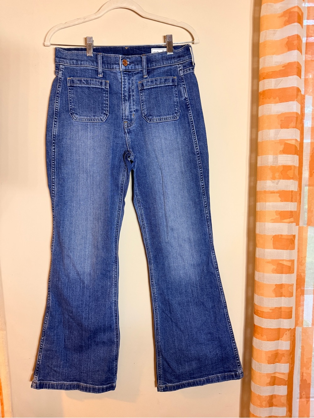 GAP 70s High Rise Flare jeans - Picture 2 of 4